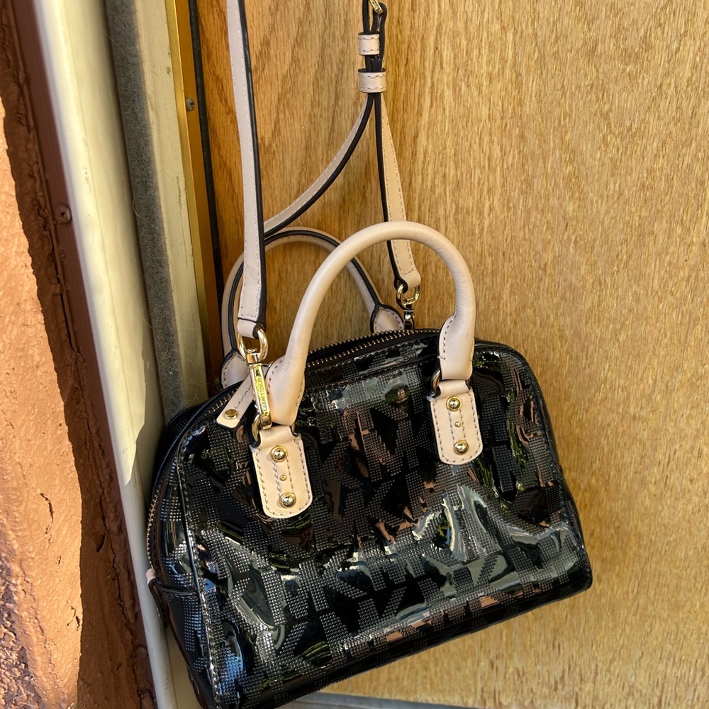 Michael Kors Black and Cream Mini Bag - Picture 3 of 6